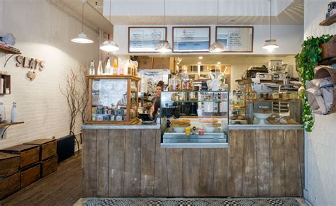 Maman bakery - Maman. Maman is a bakery cafe on the mezzanine of First Canadian Place that occupies an enclosed space in the upper level food court. The bakery is the second of its kind from co-owners, Benjamin ...